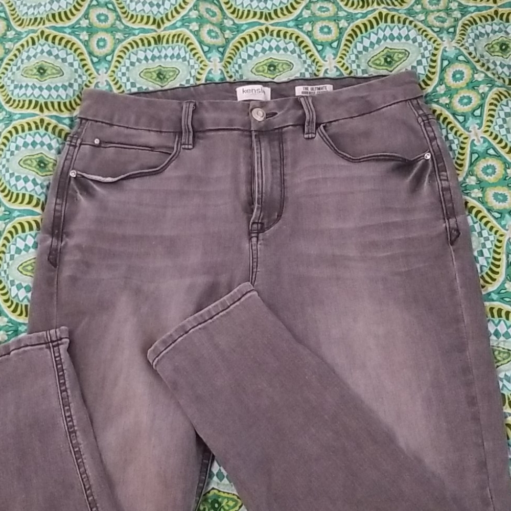 Kenzie the ultimate high rise skinny jeans in grey